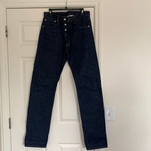 Levi’s Shrink To Fit 32x38.  Measurement 32x36.5.